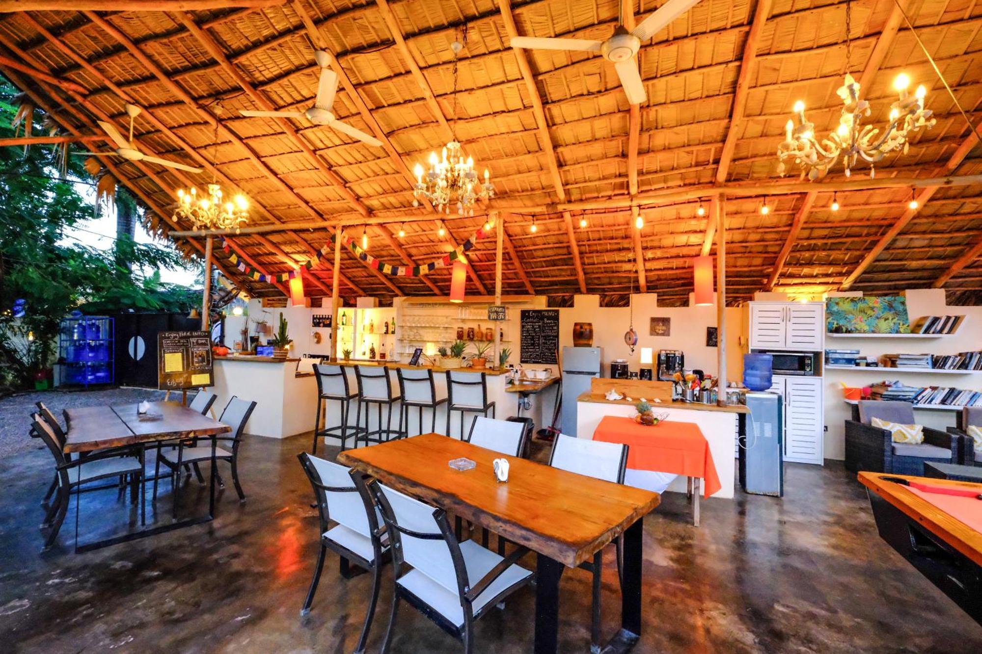 Hotel Enjoy Las Terrenas Exterior photo
