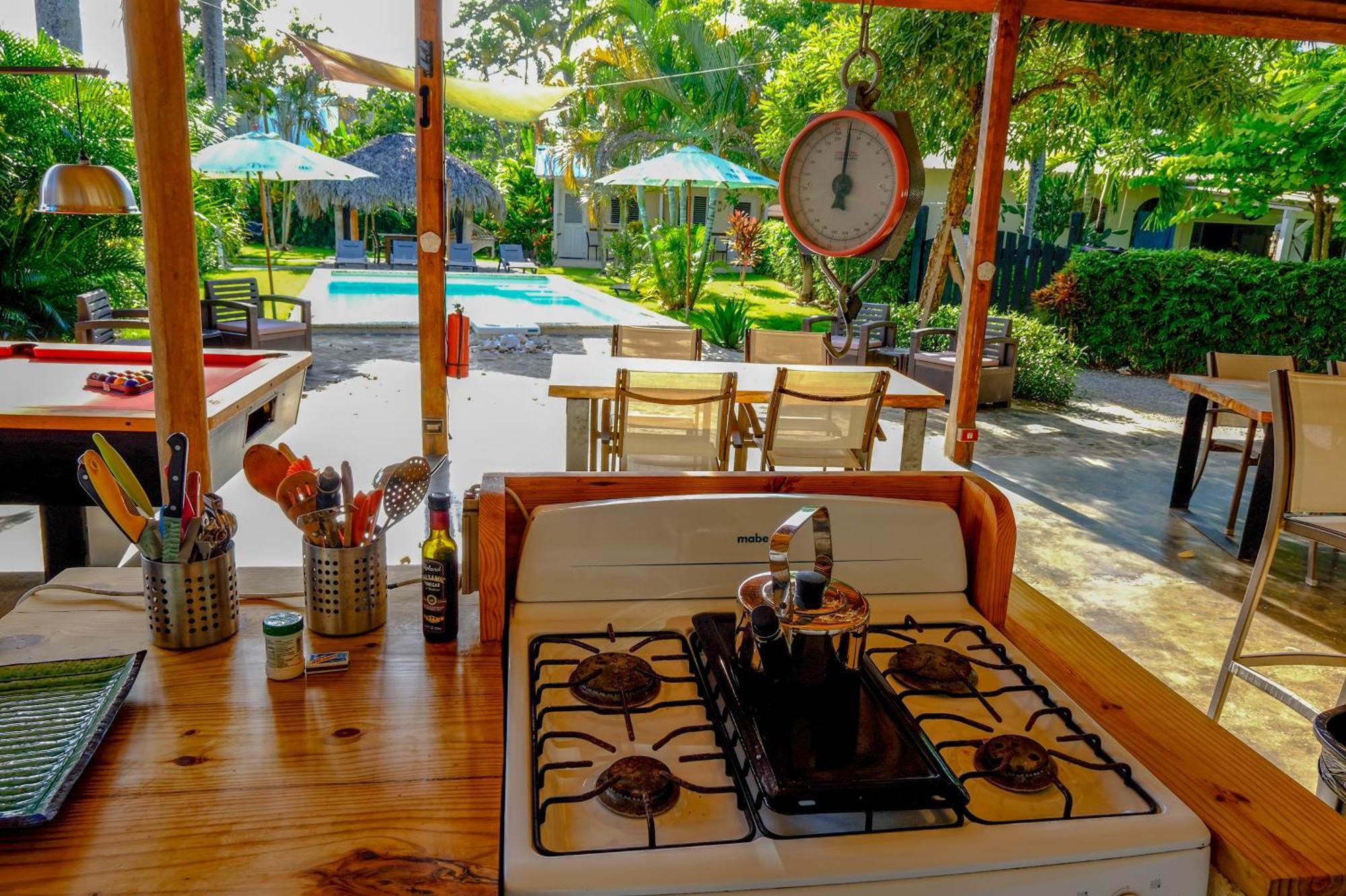 Hotel Enjoy Las Terrenas Exterior photo