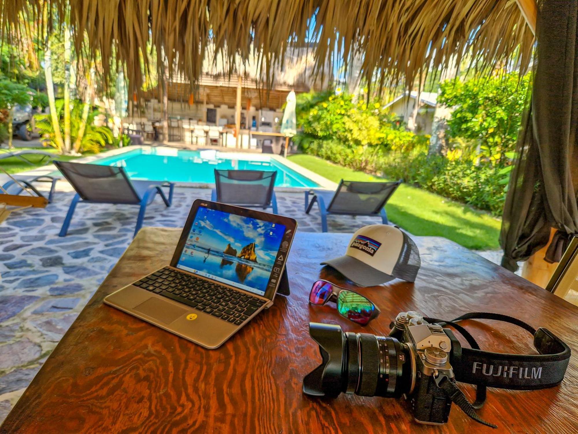 Hotel Enjoy Las Terrenas Exterior photo