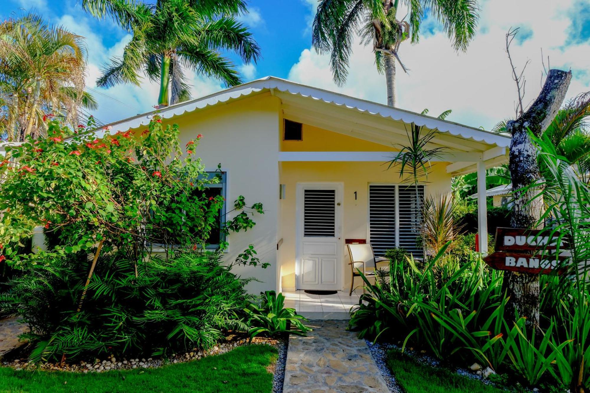 Hotel Enjoy Las Terrenas Exterior photo